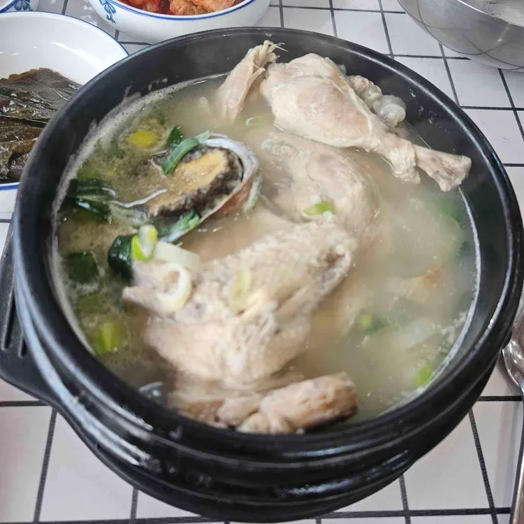정동진 전복해물뚝배기 대표 사진