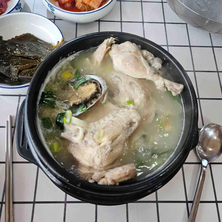 정동진 전복해물뚝배기 대표 사진