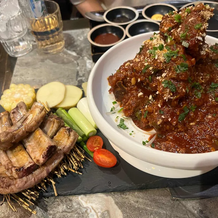 고담 대표 사진