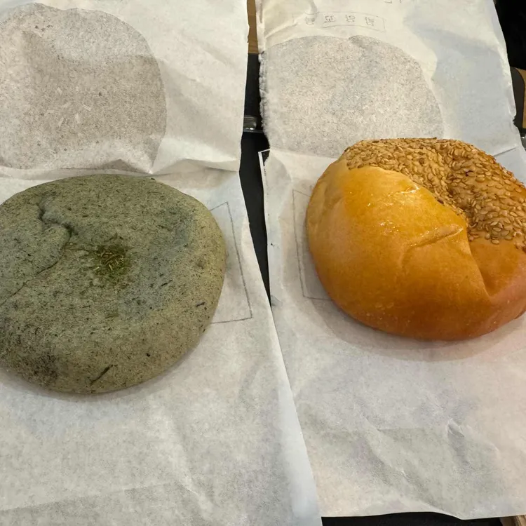 빵장수단팥빵 대표 사진