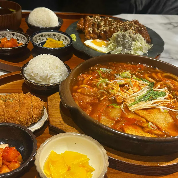 돈카춘 대표 사진