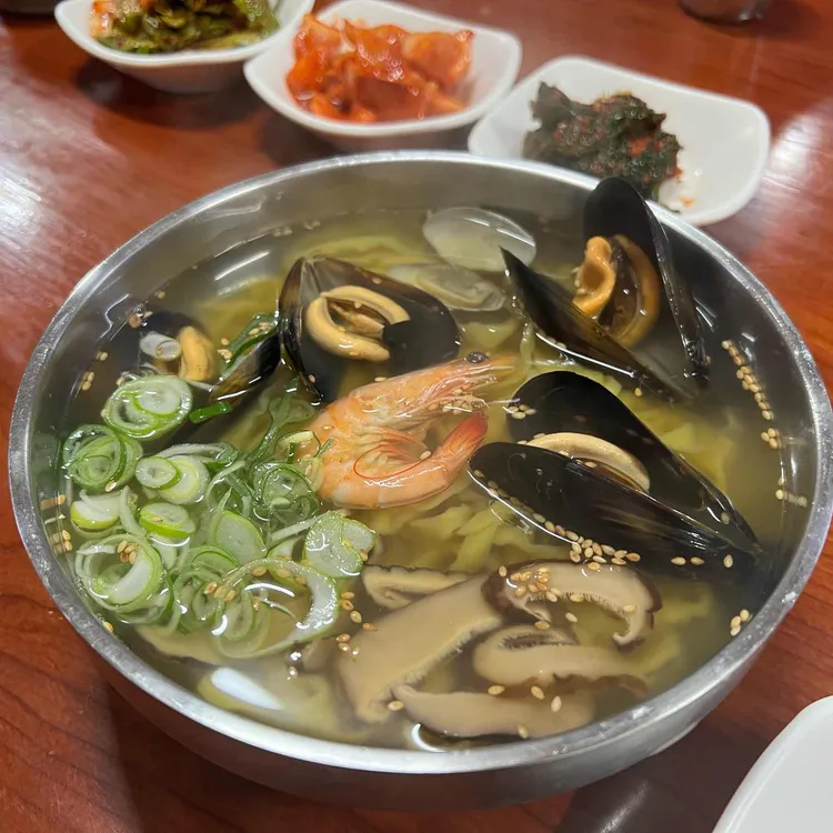 돌산갓김치칼국수 대표 사진