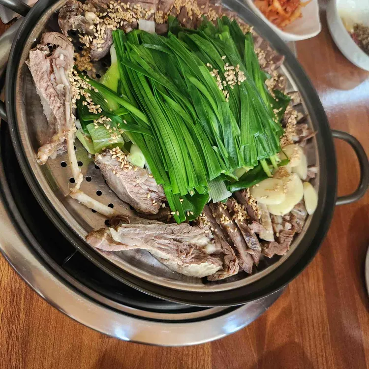 운길산흑염소 대표 사진