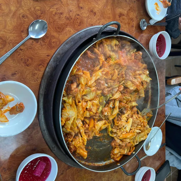 춘천호반닭갈비 대표 사진