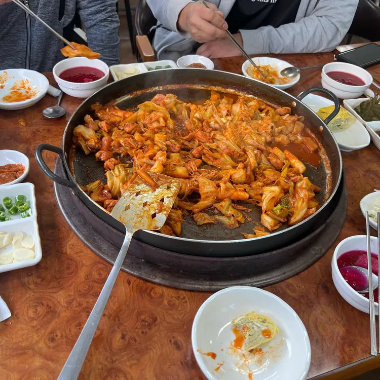 춘천호반닭갈비 대표 사진
