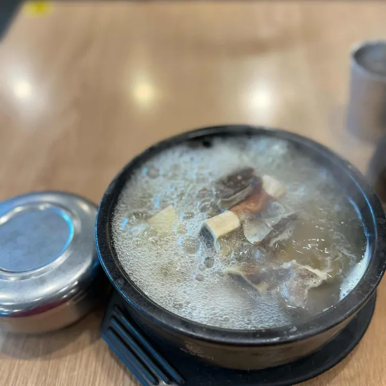 룡천왕갈비탕 대표 사진