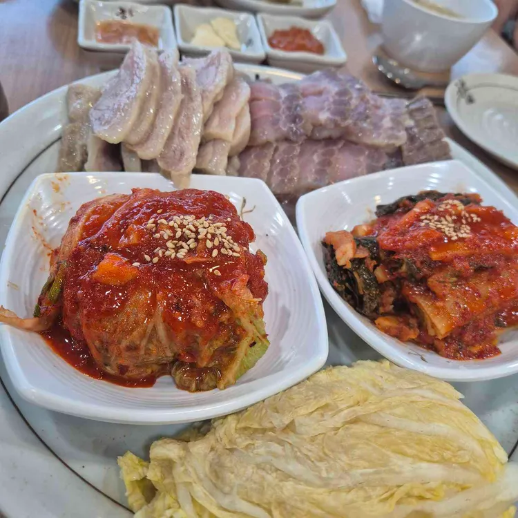 궁돈보쌈 대표 사진