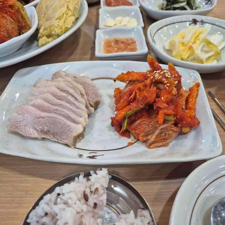 궁돈보쌈 대표 사진
