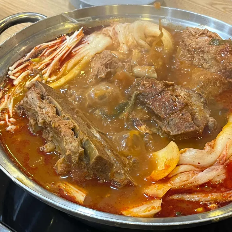 대한민국1등 뼈해장국 감자탕 대표 사진