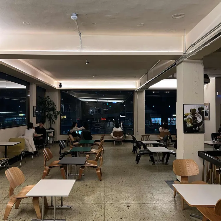 번트서울 대표 사진