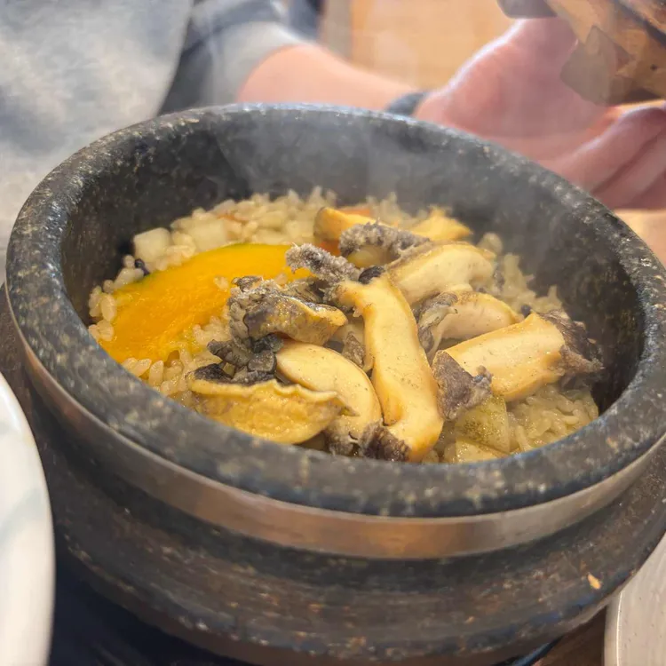 동피랑전복마을 대표 사진