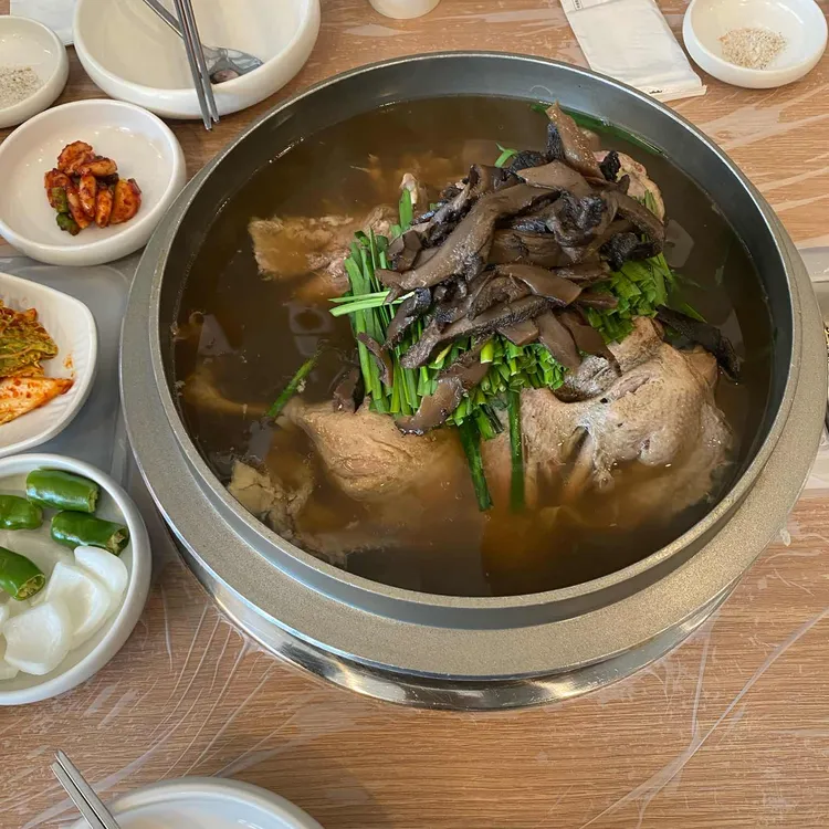 기와집 능이백숙삼계탕 해천탕 대표 사진