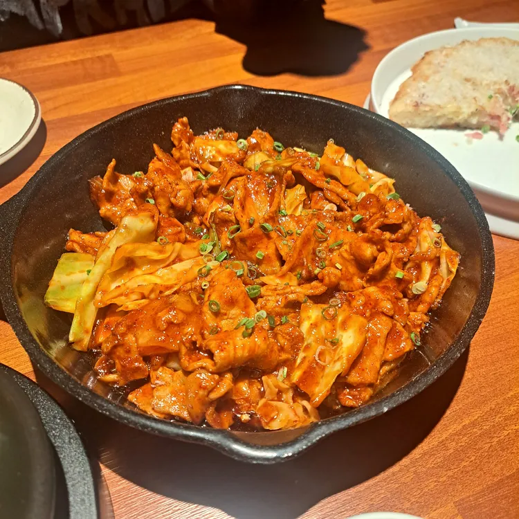 안주가 대표 사진