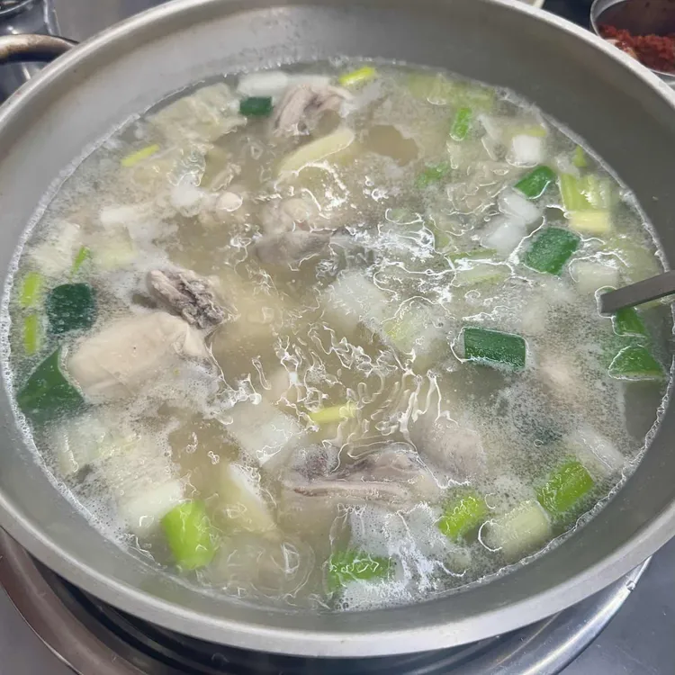 큰집 닭한마리 대표 사진