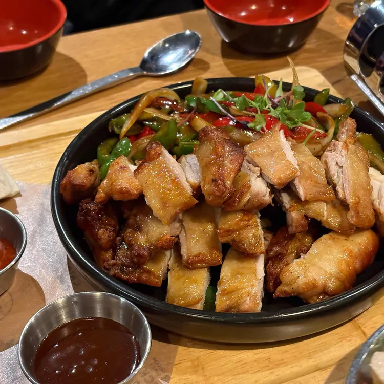 누구나홀딱반한닭 대표 사진