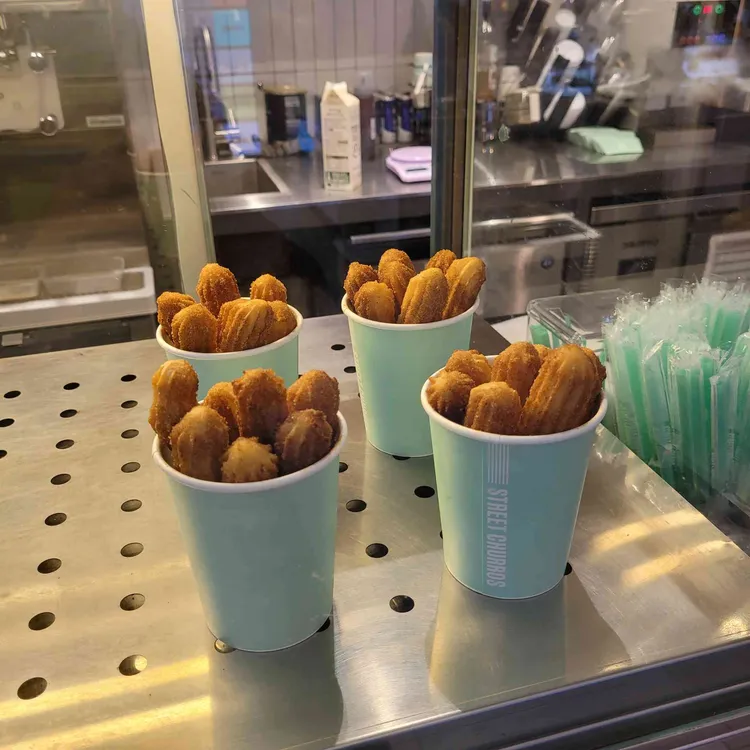 스트릿츄러스 대표 사진