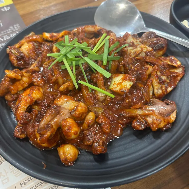 울랄라쭈꾸미 콩나물국밥 대표 사진