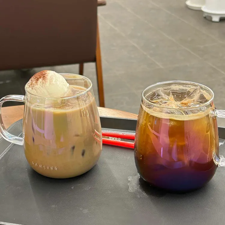 감성커피 대표 사진