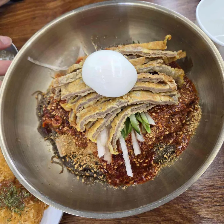 강씨네 아천냉면&왕돈까스 대표 사진