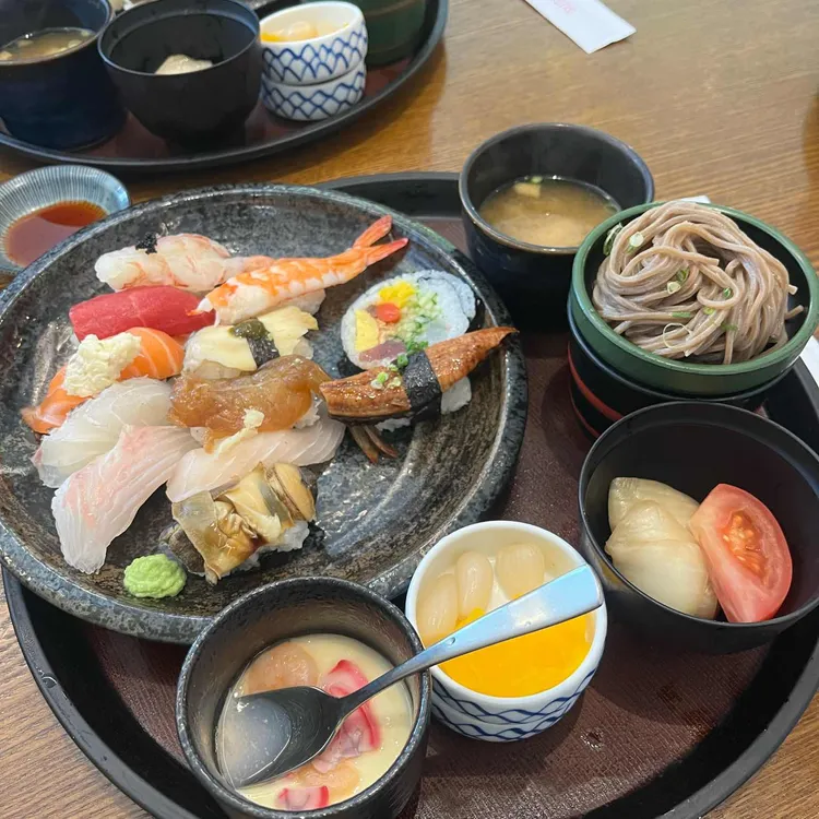 상무초밥  사진 1