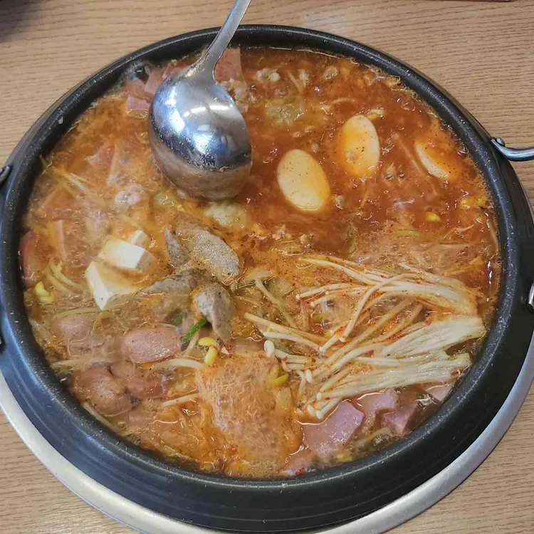 캠프부대찌개 대표 사진