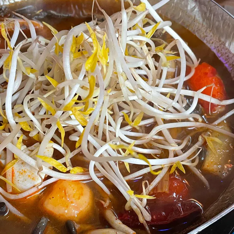 히치하이커 대표 사진