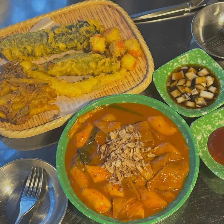 코어 분식&포차 대표 사진