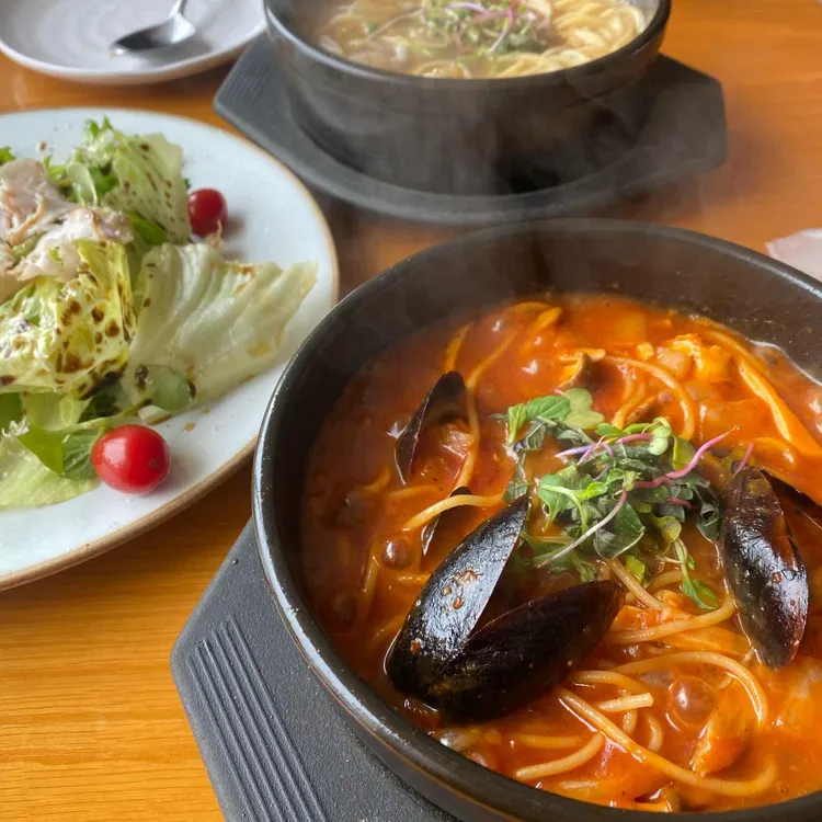 뚝배기이탈리아 대표 사진