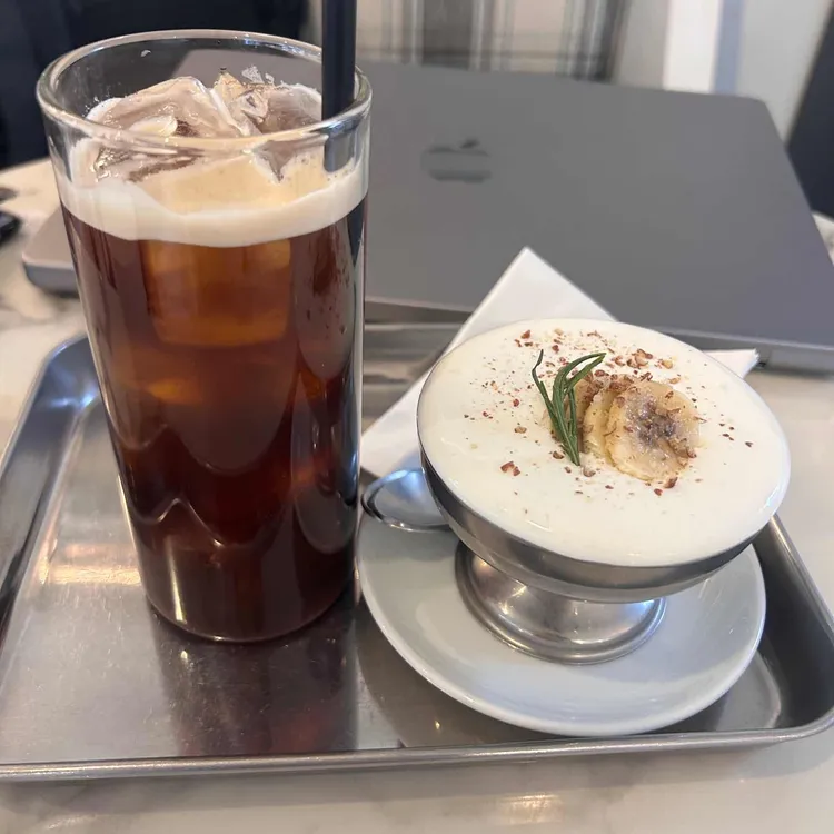 칼리프하우스 대표 사진