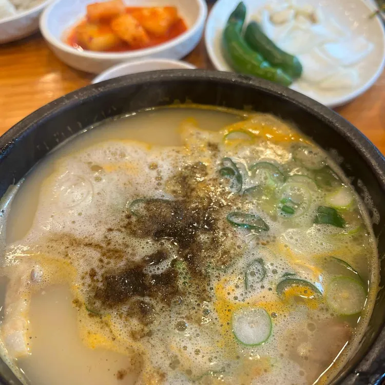 목촌돼지국밥 사진 1