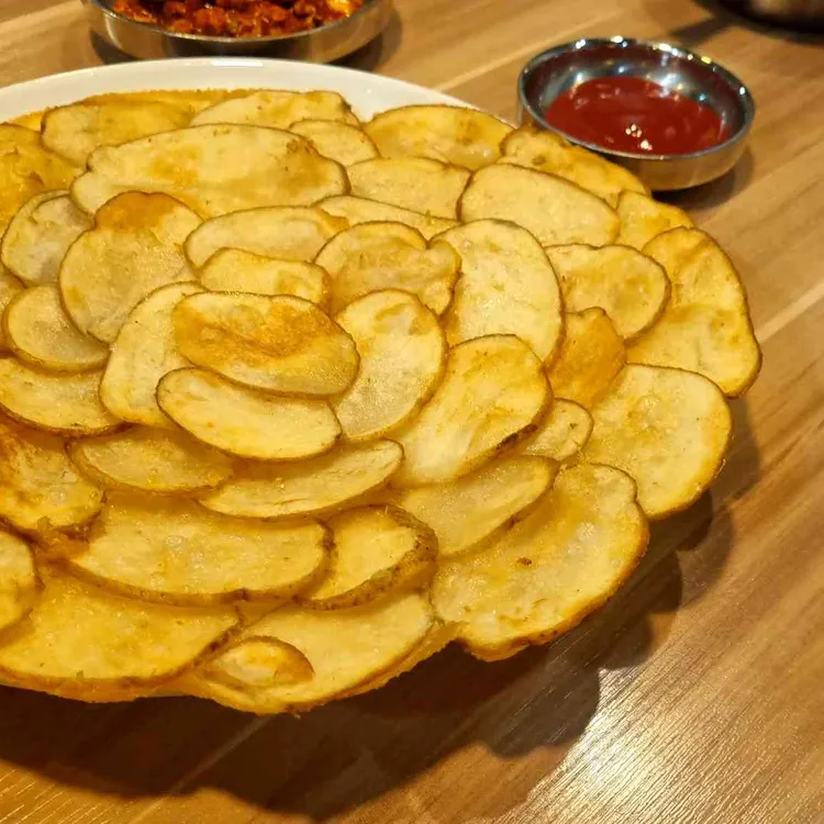 제주곤이칼국수 대표 사진