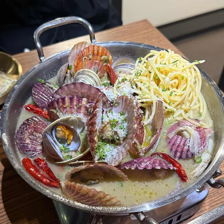 날고기애 대표 사진