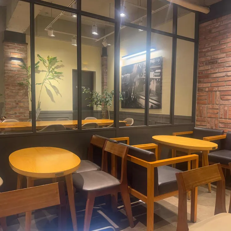 이디야커피 대표 사진