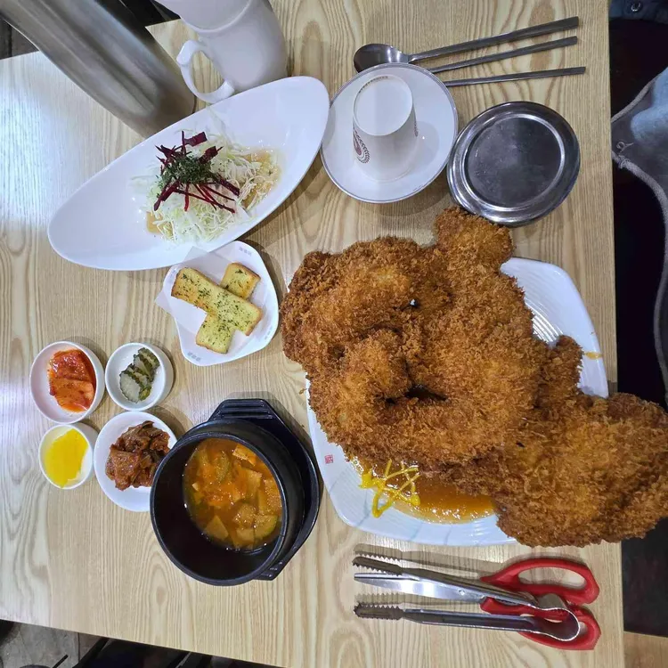 수제돈가스 대표 사진