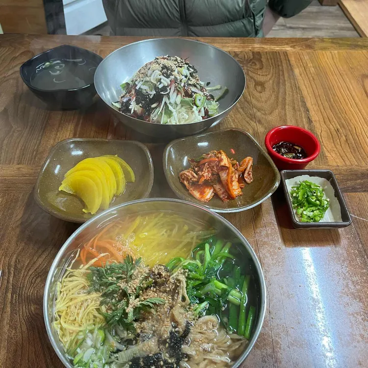 여진국수전문점 대표 사진