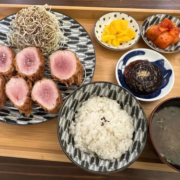 식탐 대표 사진
