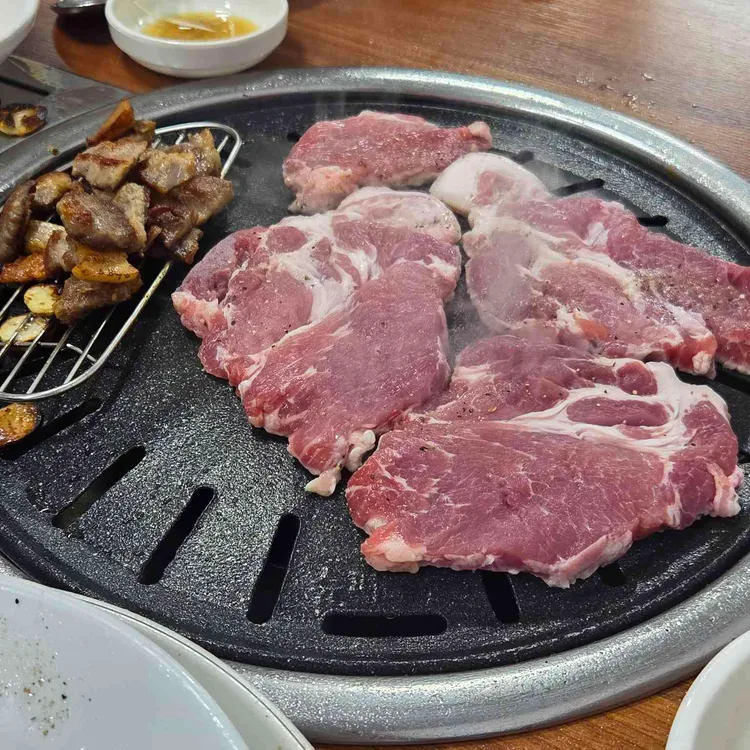 두꺼비 식육식당 사진 2