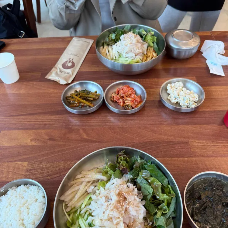 동산항물회 대표 사진