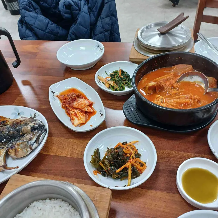 어촌마을굴밥생선구이쭈꾸미 사진 2
