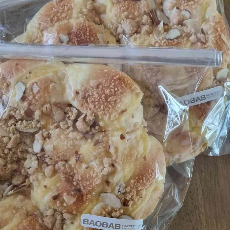 바오밥나무 대표 사진
