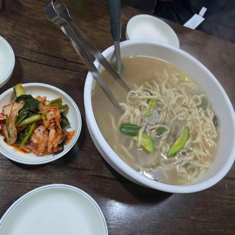 너구리칼국수 대표 사진