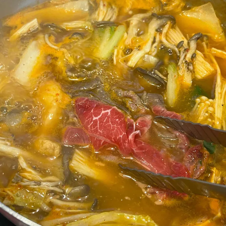 최가네버섯샤브매운탕칼국수 대표 사진