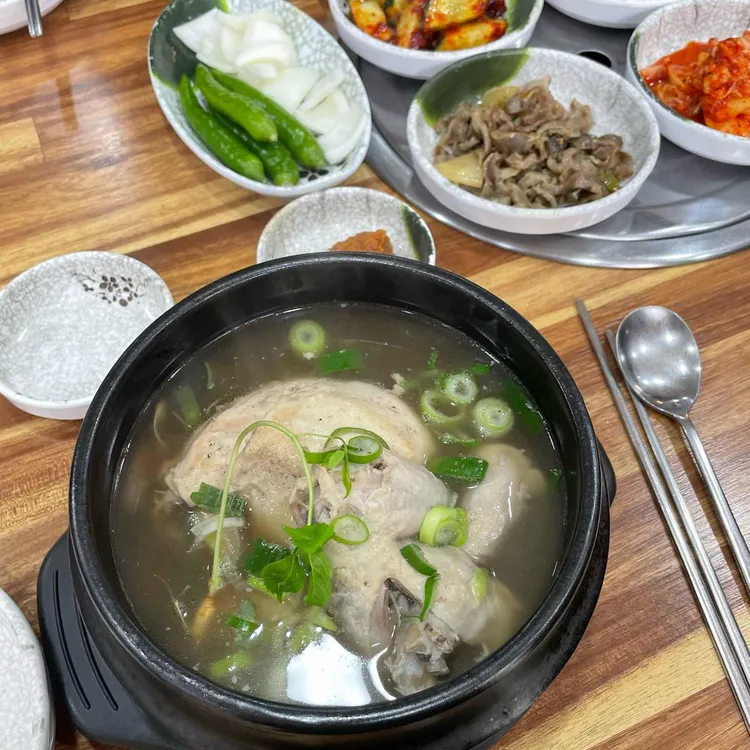능이와백숙 사진 1