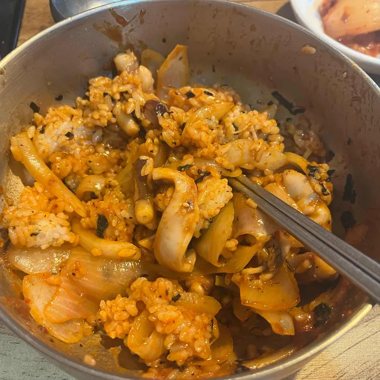 터울 김병삼 무안뻘낙지 대표 사진