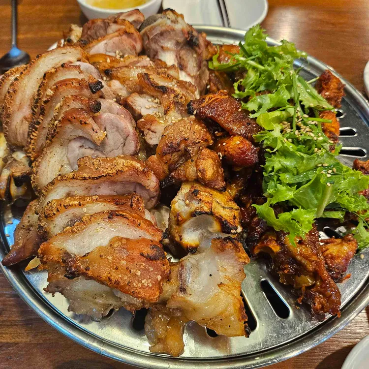 서가네 족발잘하는 집 대표 사진