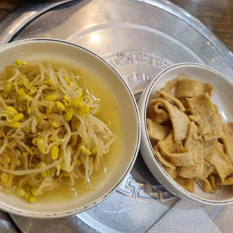 천하제육 대표 사진