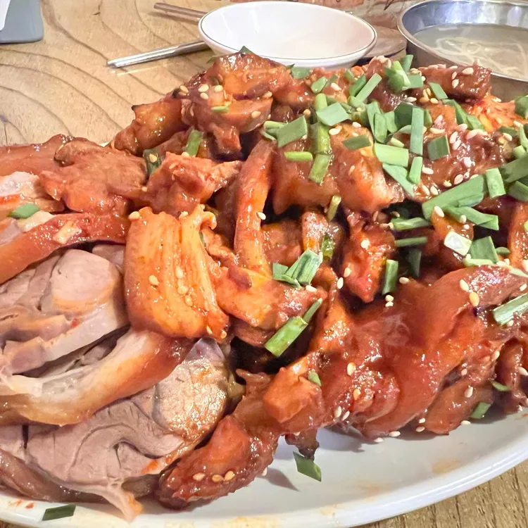 창신동매운족발 대표 사진