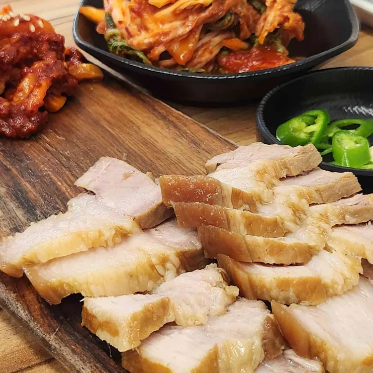 홍두깨칼국수보쌈 대표 사진