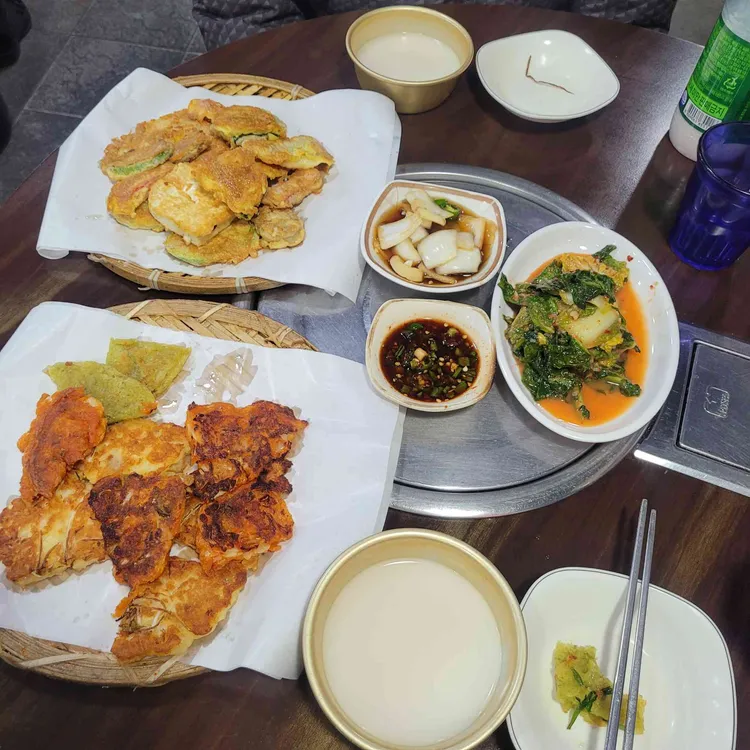 원이네맷돌빈대떡&닭갈비 대표 사진