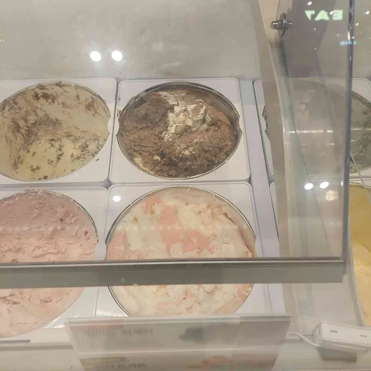 배스킨라빈스 대표 사진